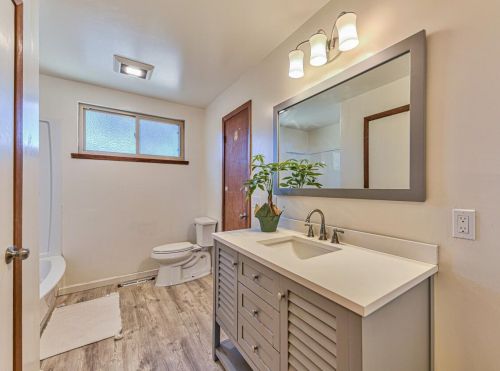 1024 Highland St, Seaside CA 93955-6103 exterior