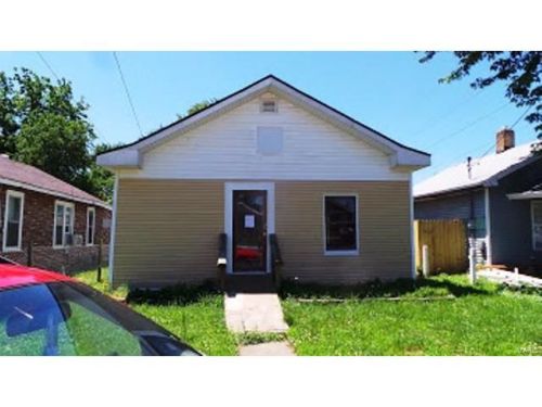 106 Maple St, Hartford, IL 62048-1115