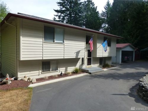 10084 Banner Rd, Olalla, WA 98359-9674