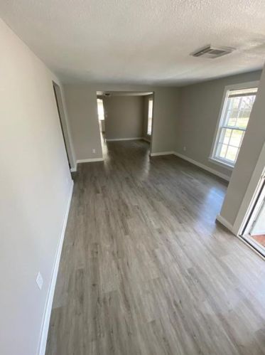 512 Rice St, Angleton TX  77515-5227 exterior