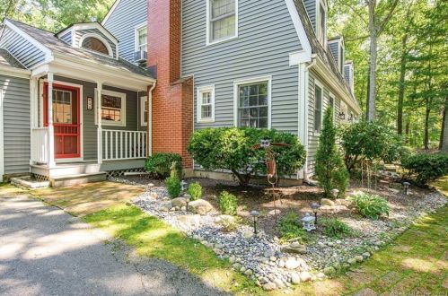 44 Wolcott Dr, Granby, CT 06035-1319