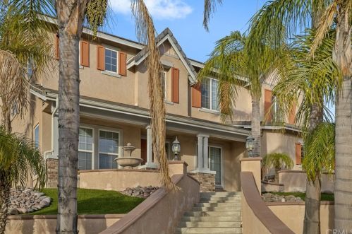 1439 Valley Dr, Norco, CA 92860-3928