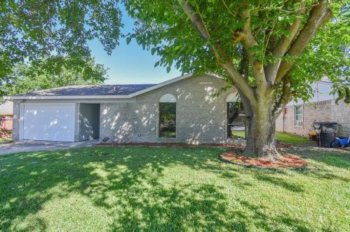 130 Perch Rd, Rockwall, TX 75032-6162