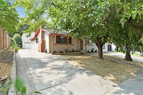 5607 Pecan Ave, Citrus Heights, CA 95662-4618