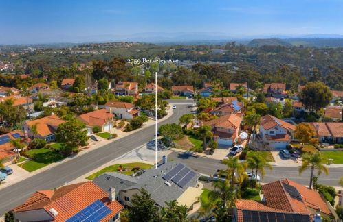 2759 Berkeley Ave, Carlsbad, CA 92010-7918