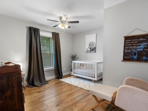 993 Burns Dr, Atlanta GA  30310-4631 exterior