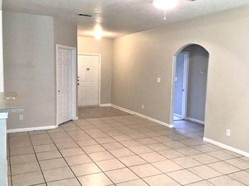 16418 Tracy Ct, Conroe TX  77306-5989 exterior