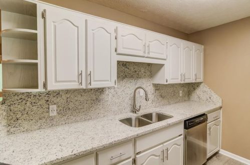 29 Monte Ln, Jefferson GA  30549-6910 exterior