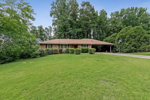 1848 Colt Dr, Atlanta, GA 30341-1431