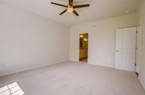 120 Reston Ct, Sycamore IL  60178-3000 exterior