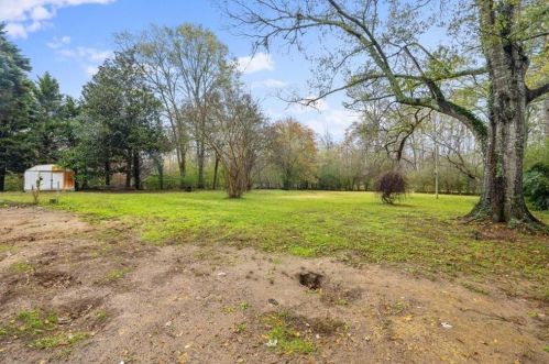 3005 Riviera Dr, Conyers GA  30012-2756 exterior