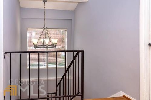 3301 Henderson Mill Rd, Atlanta GA  30341-6037 exterior