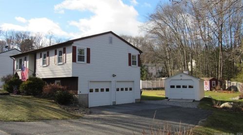 10 Zappula Dr, Torrington, CT 06790-4459