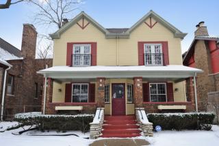 1120 Mulford St, Evanston, IL 60202-3319