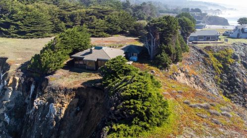 47000 Iversen Point Rd, The Sea Ranch, CA 95445-8343