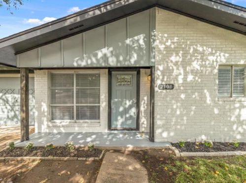 2508 Bliss St, Greenville, TX 75402-3900