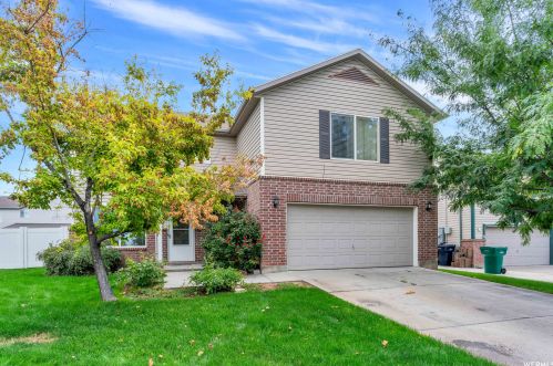 1937 575, Clearfield, UT 84015-6230