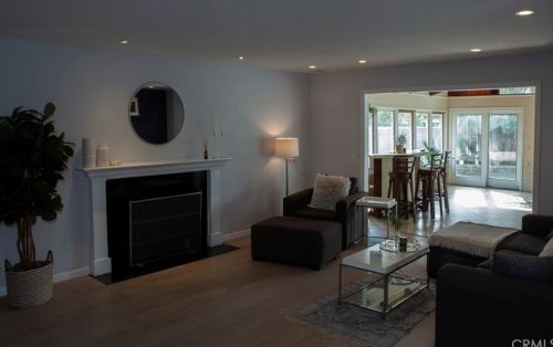 17601 Locust St, Santa Ana, CA 92708-4544
