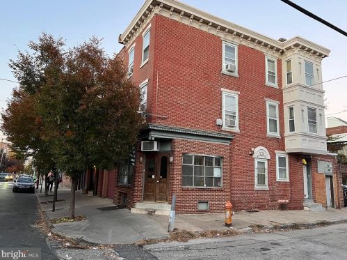 613 8th St, Philadelphia PA  19123-0034 exterior