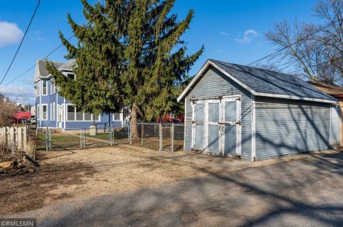 3449 Snelling Ave, Minneapolis MN  55406-2637 exterior