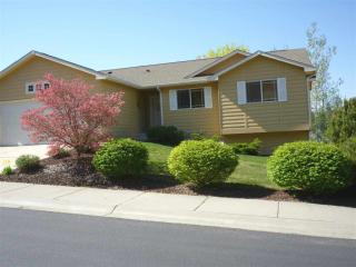 6833 Royal Ln, Spokane, WA 99208-9113