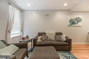 1527 Dorrance St, Philadelphia PA  19146-4625 exterior