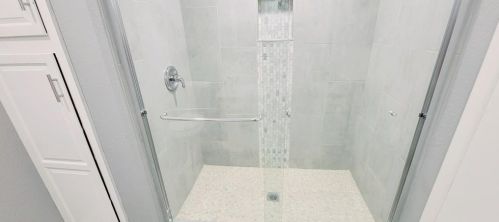 12568 Burninglog Ln, Dallas TX  75243-3230 exterior