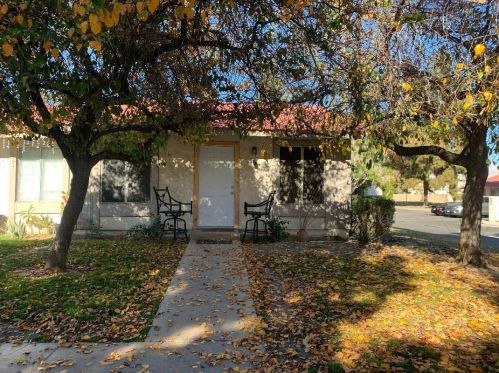 82920 Davis Dr, Indio, CA 92201-7615