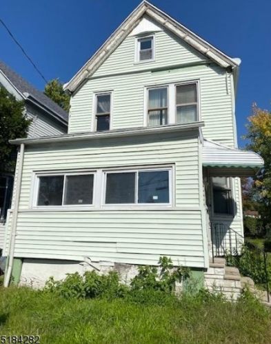 24 Orange Pl, Irvington, NJ 07111-2040