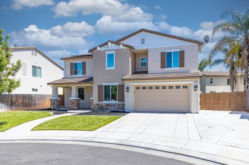 2600 Cancun Dr, Modesto, CA 95355-7901