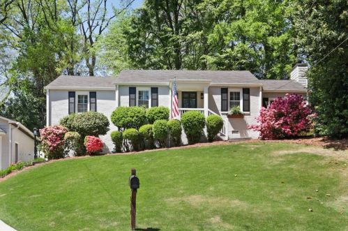 719 Forrest Trl, Atlanta GA  exterior