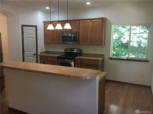 21836 183rd Ave, Yelm, WA 98597-8958