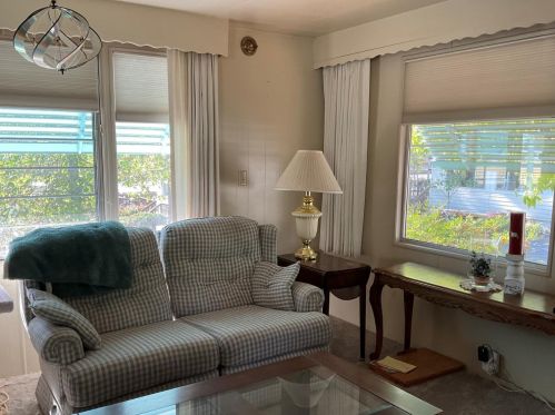 1077 Pampas Dr, Grass Valley, CA 95945-4157