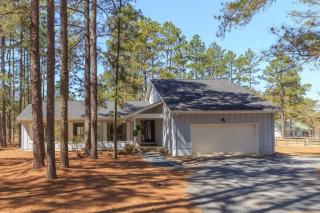 1436 Linden Rd, Aberdeen, NC 28315-5630