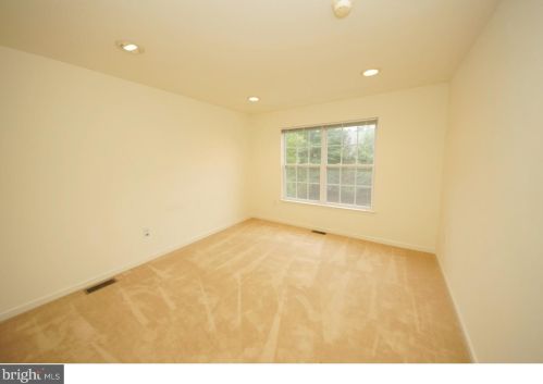 146 Jackson Ave, Princeton NJ  08540-1675 exterior