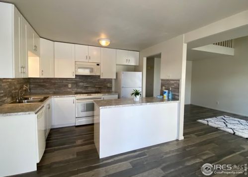 911 Gilgalad Way, Fort Collins CO  80526-1812 exterior