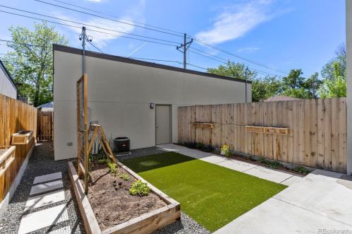 2762 Bannock St, Englewood CO 80110-1519 exterior