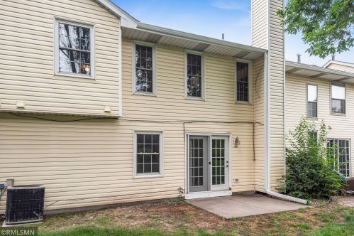 2330 Grange Ave, Saint Paul MN  55128-4330 exterior