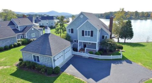 245 Sconset Dr, Penhook, VA 24137-2708