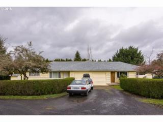 2545 31st St, Springfield, OR 97477-7915
