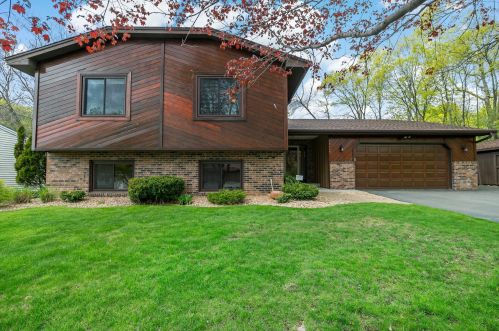 14145 Guthrie Ave, Saint Paul MN  55124-6720 exterior