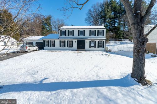 14805 Pebblestone Dr, Silver Spring MD exterior