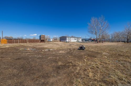 15339 Nancy Ave, Wattenburg CO  80621-4117 exterior