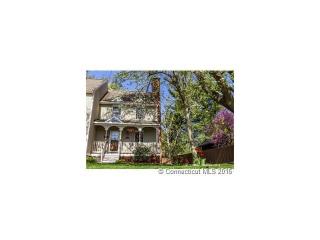 101 Curtis St, Meriden, CT 06450-5908