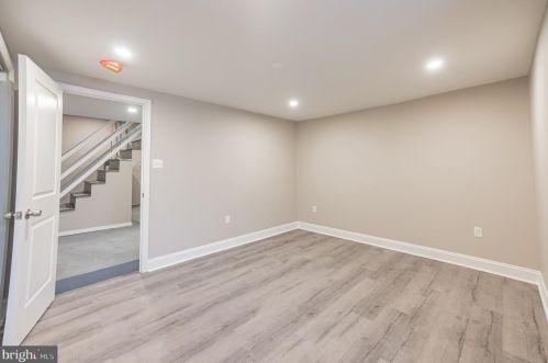 421 Allens Ln, Philadelphia PA  19119-1104 exterior