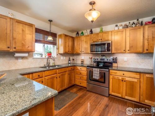 640 Saratoga Way, Fort Collins CO  80550-3198 exterior