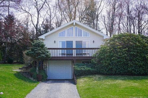 151 Longmeadow Dr, Torrington, CT 06790-4170