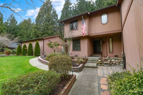 22814 23rd St, Redmond, WA 98074-6528