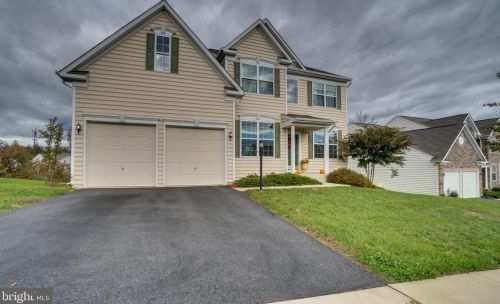 11 Tenola Ct, Fredericksburg, VA 22405-2179