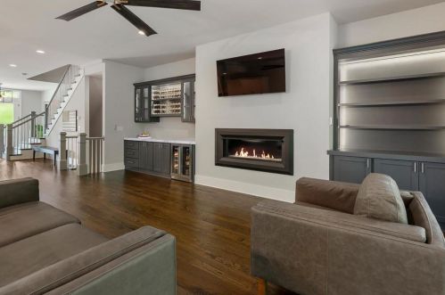 2996 Hermance Dr, Atlanta GA  30319-2735 exterior